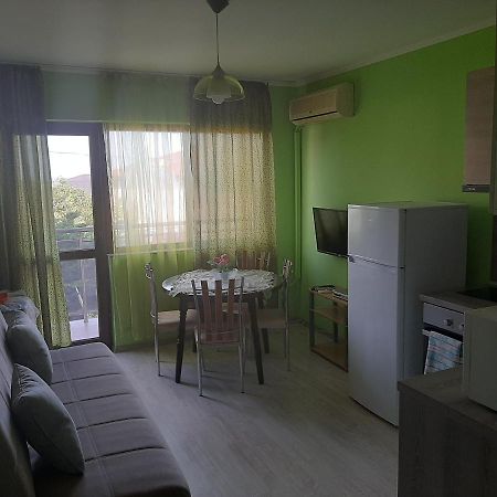 Guest House By The Captain Varna Bagian luar foto