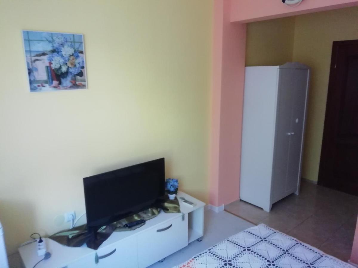 Guest House By The Captain Varna Bagian luar foto