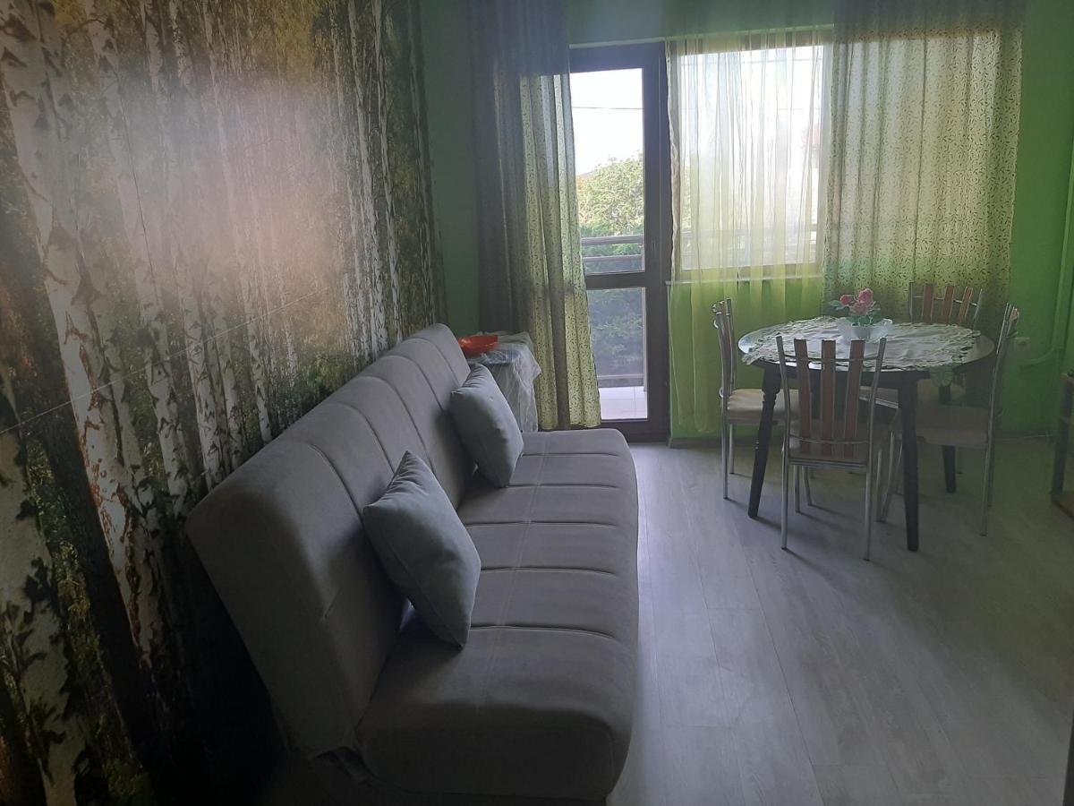 Guest House By The Captain Varna Bagian luar foto