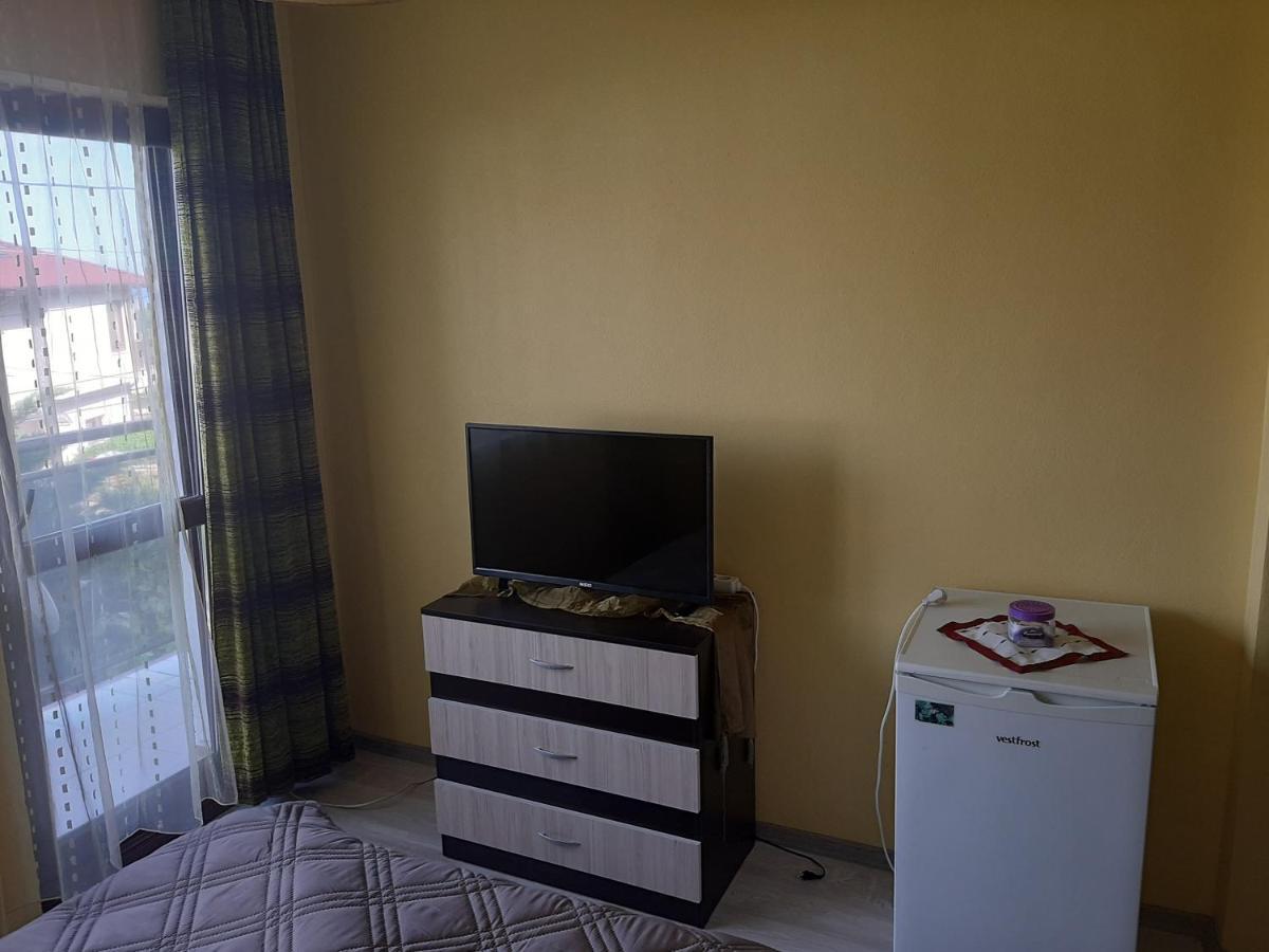 Guest House By The Captain Varna Bagian luar foto