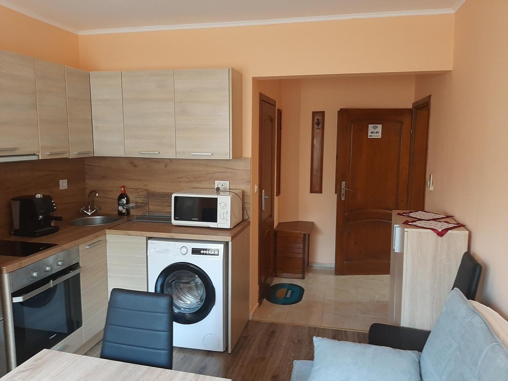 Guest House By The Captain Varna Bagian luar foto